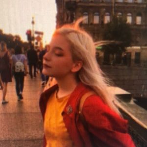 Meet your Posher, Sandy